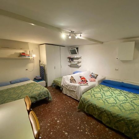 Ampio Monolocale Nel Cuore Della Citta Roma Exterior foto